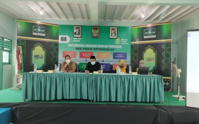 IHT IMPLEMENTASI PROGRAM SEKOLAH PENGGERAK SMK PUSAT KEUNGULAN SMK NU LASEM TAHUN PELAJARAN 2021/2022