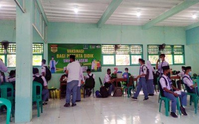 SEKOLAH IMBAU PESERTA DIDIK UNTUK VAKSIN KEDUA SECARA MANDIRI