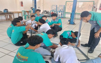 OPTIMALKAN POTENSI SISWA, SMK NU LASEM SUKSES GELAR RANGKAIAN PSAT BERBASIS CBT DAN KEGIATAN KOKURIKULER KREATIF